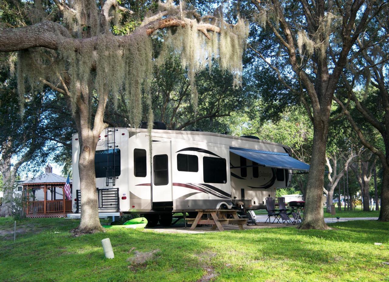 Camp Mack Lodge, Marina & Rv Resort Lake Wales Buitenkant foto